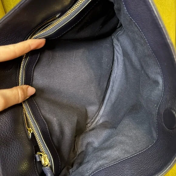 Tory Burch Gemini Link Belted Striped Hobo Crossbody - Picture 6 of 11